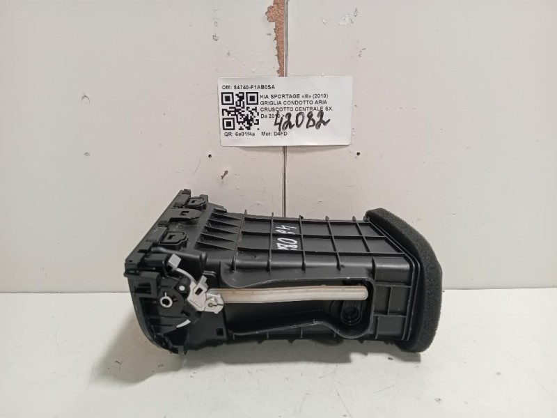 Griglia Condotto ARIA Cruscotto Centrale SX 84740-F1AB0SA Kia Sportage III 2010