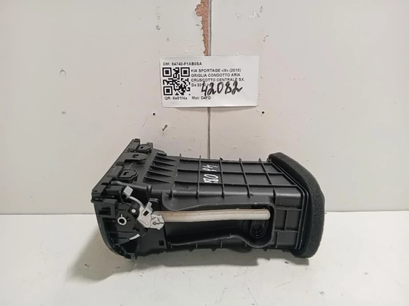 Griglia Condotto ARIA Cruscotto Centrale SX 84740-F1AB0SA Kia Sportage III 2010