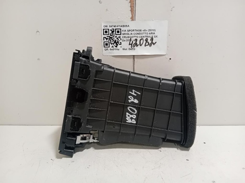 Griglia Condotto ARIA Cruscotto Centrale SX 84740-F1AB0SA Kia Sportage III 2010