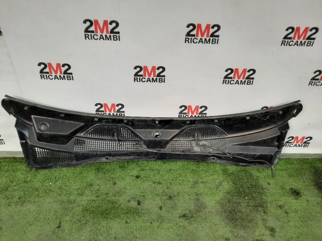 Griglia Copertura Cunetta Acqua K55155851AJ Jeep Cherokee III 2002