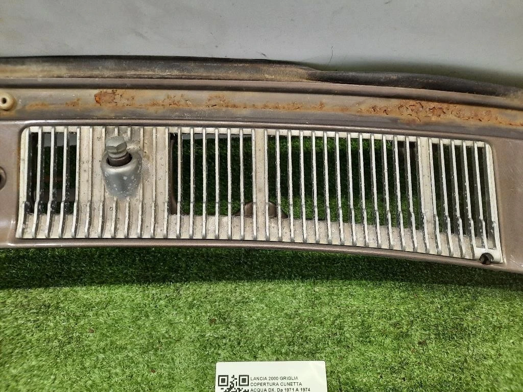 Griglia Copertura Cunetta Acqua DX DESTRA Lancia 2000