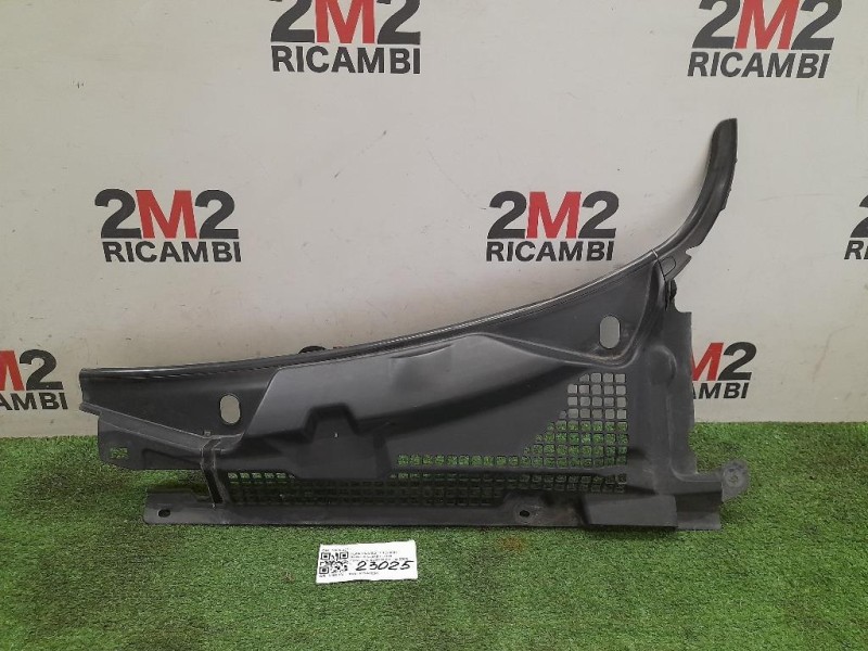 Griglia Copertura Cunetta Acqua SX 156063371 SX Alfa Romeo 159 2006