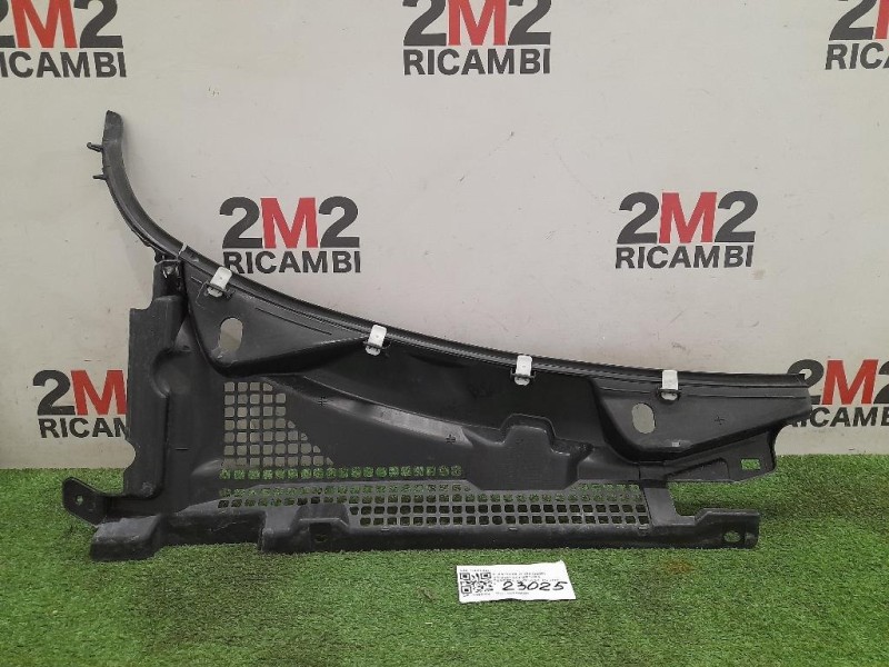 Griglia Copertura Cunetta Acqua SX 156063371 SX Alfa Romeo 159 2006