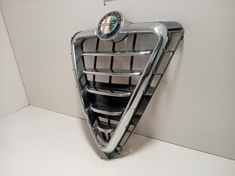 Griglia DI Ventilazione Paraurti ANT 156085889 Alfa Romeo Giulietta 2010