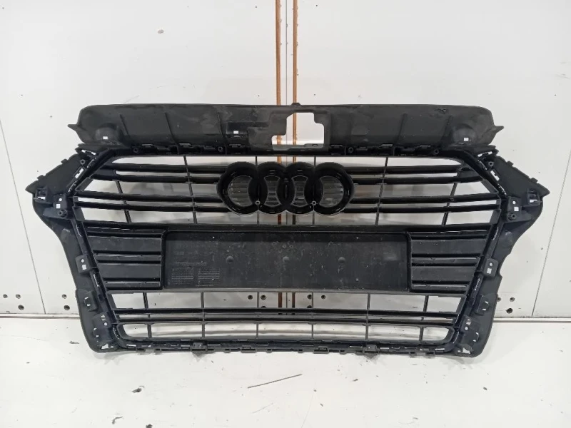 Griglia DI Ventilazione Paraurti ANT 8V3853651AA Audi A3 8V1 2012