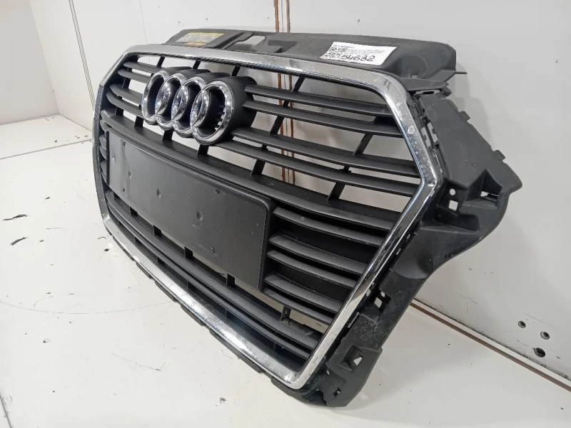 Griglia DI Ventilazione Paraurti ANT 8V3853651AA Audi A3 8V1 2012