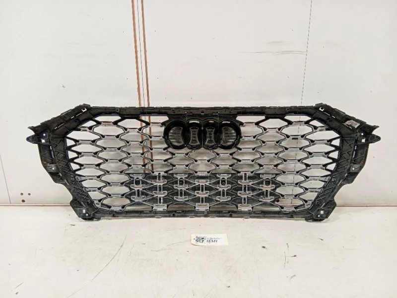 Griglia DI Ventilazione Paraurti ANT 83F853651B Audi Q3 8UB 2012