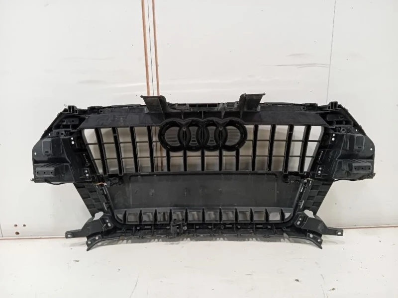 Griglia DI Ventilazione Paraurti ANT 8U0853651 Audi Q3 8UB 2012