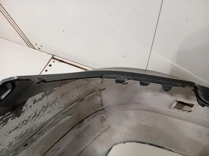 Paraurti POST A2048851025 Mercedes Classe C W204 2007