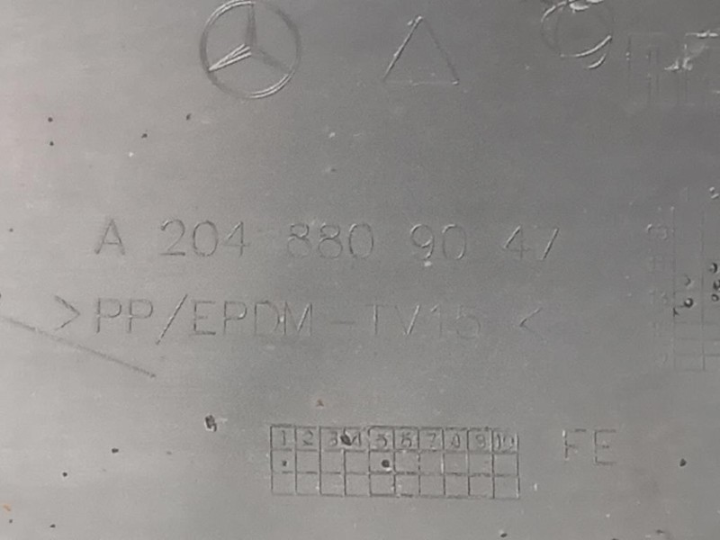 Paraurti POST A2048809047 Mercedes Classe C W204 2011