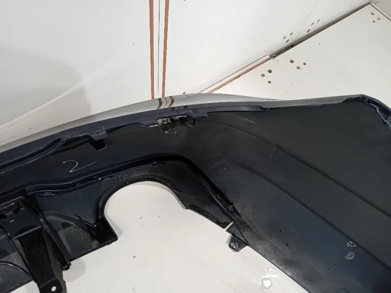 Paraurti POST A2048809047 Mercedes Classe C W204 2011