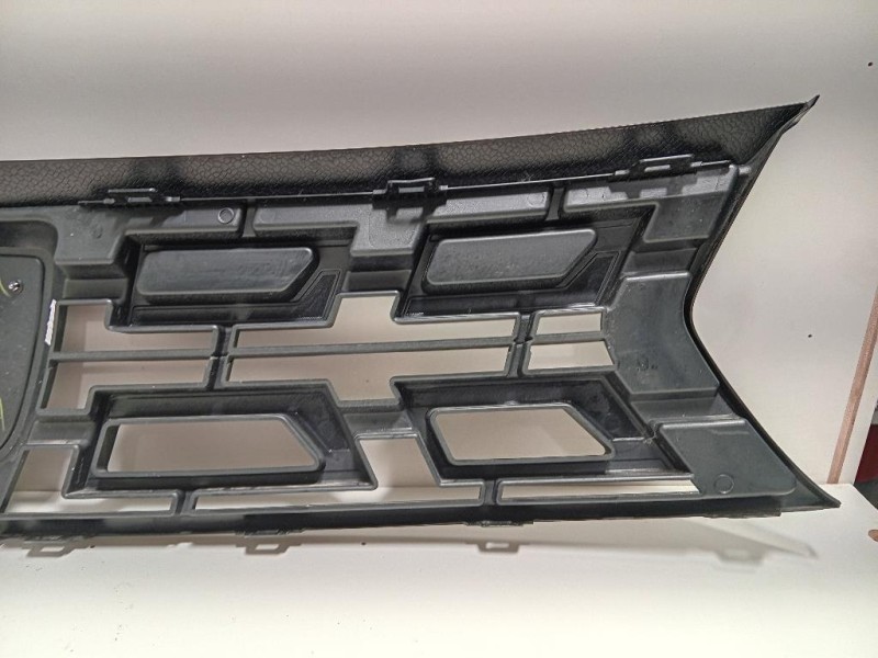 Griglia DI Ventilazione Paraurti ANT 623109659R Dacia Duster II 2018
