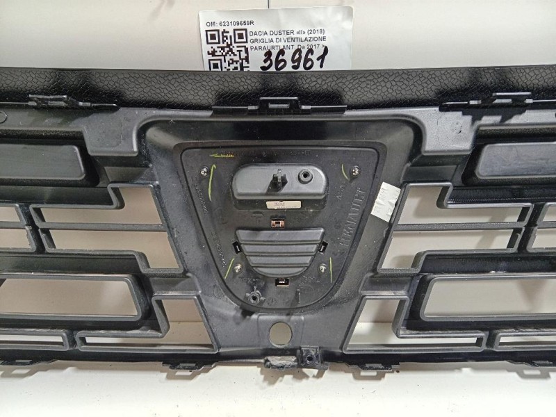 Griglia DI Ventilazione Paraurti ANT 623109659R Dacia Duster II 2018