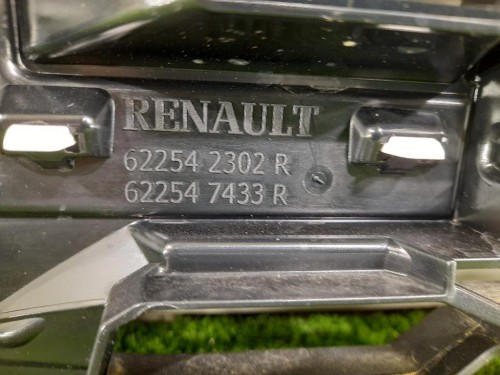 Griglia DI Ventilazione Paraurti ANT 622542302R 622547433R Dacia Duster II 2021