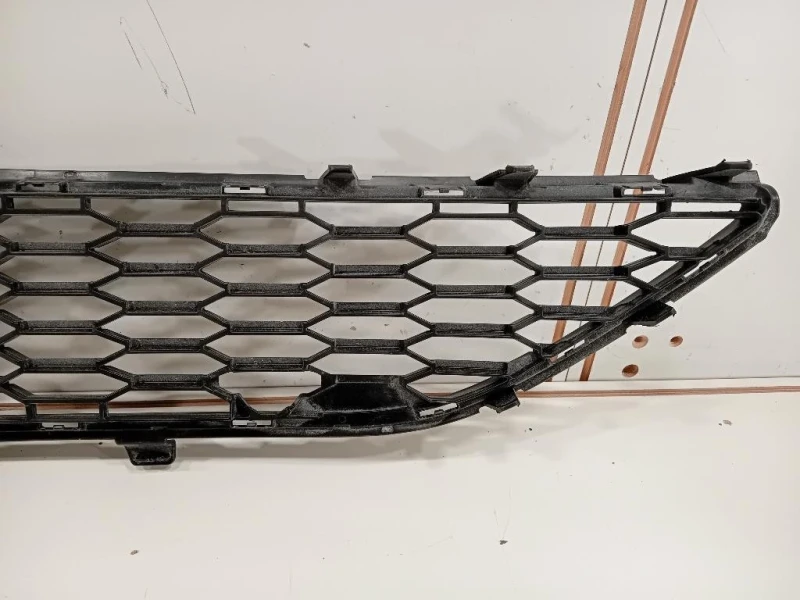 Griglia DI Ventilazione Paraurti ANT GRIGLIA PARAURTI 622543243R Dacia Sandero II 2016
