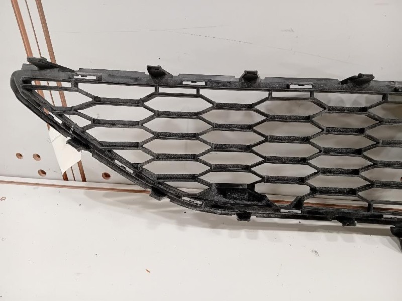 Griglia DI Ventilazione Paraurti ANT GRIGLIA PARAURTI 622543243R Dacia Sandero II 2016