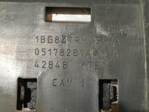 Griglia DI Ventilazione Paraurti ANT 05178281A Fiat Freemont 2011