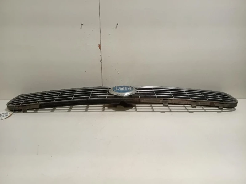 Griglia DI Ventilazione Paraurti ANT 735335775 Fiat Grande Punto 2009