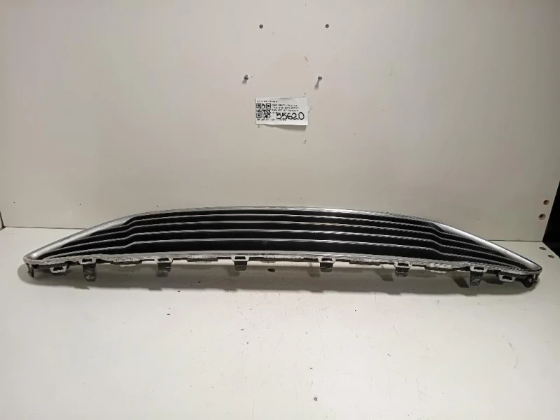 Griglia DI Ventilazione Paraurti ANT C1BB-17B968-A Ford Fiesta VI 2012