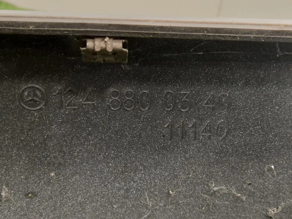 Paraurti POST A1248801740 Mercedes Classe E W124 1985