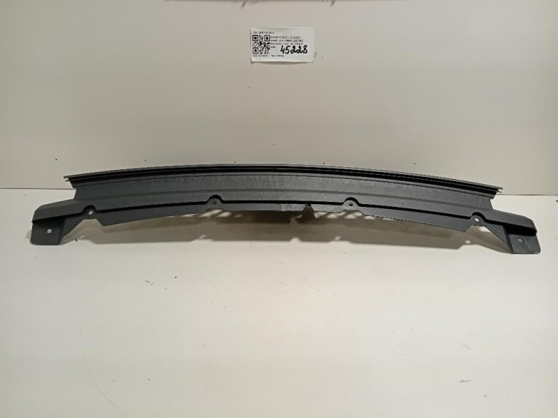 Griglia DI Ventilazione Paraurti ANT 6M5Y-8138-A Ford Focus II 2005