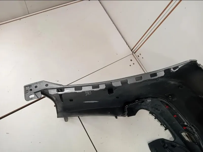 Paraurti POST A1668853900 Mercedes Classe GL X166 2013