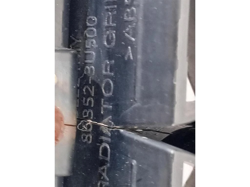 Griglia DI Ventilazione Paraurti ANT 865613U000 Kia Sportage III 2010