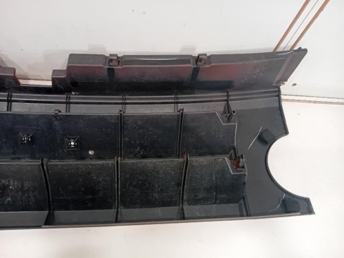 Griglia DI Ventilazione Paraurti ANT GRIGLIA DI VENTILAZIONE PARAURTI ANT Land Rover Discovery III 2005
