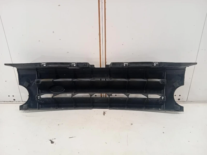 Griglia DI Ventilazione Paraurti ANT GRIGLIA DI VENTILAZIONE PARAURTI ANT Land Rover Discovery III 2005
