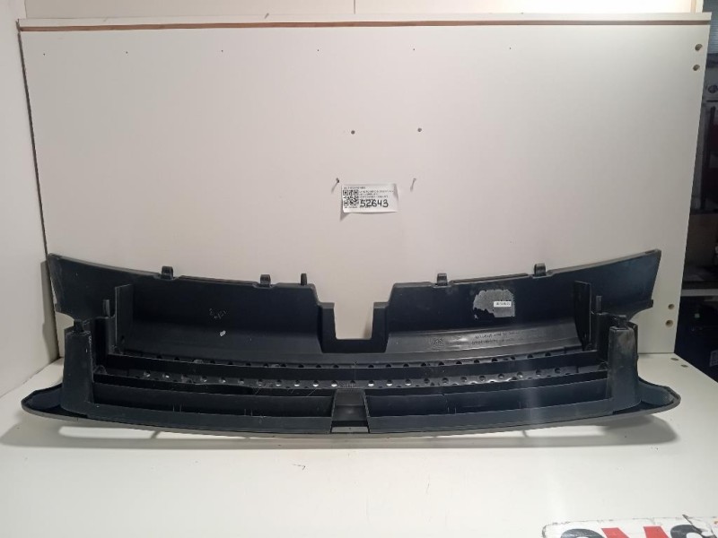 Griglia DI Ventilazione Paraurti ANT 7H32-8138-ABW Land Rover Discovery IV 2010