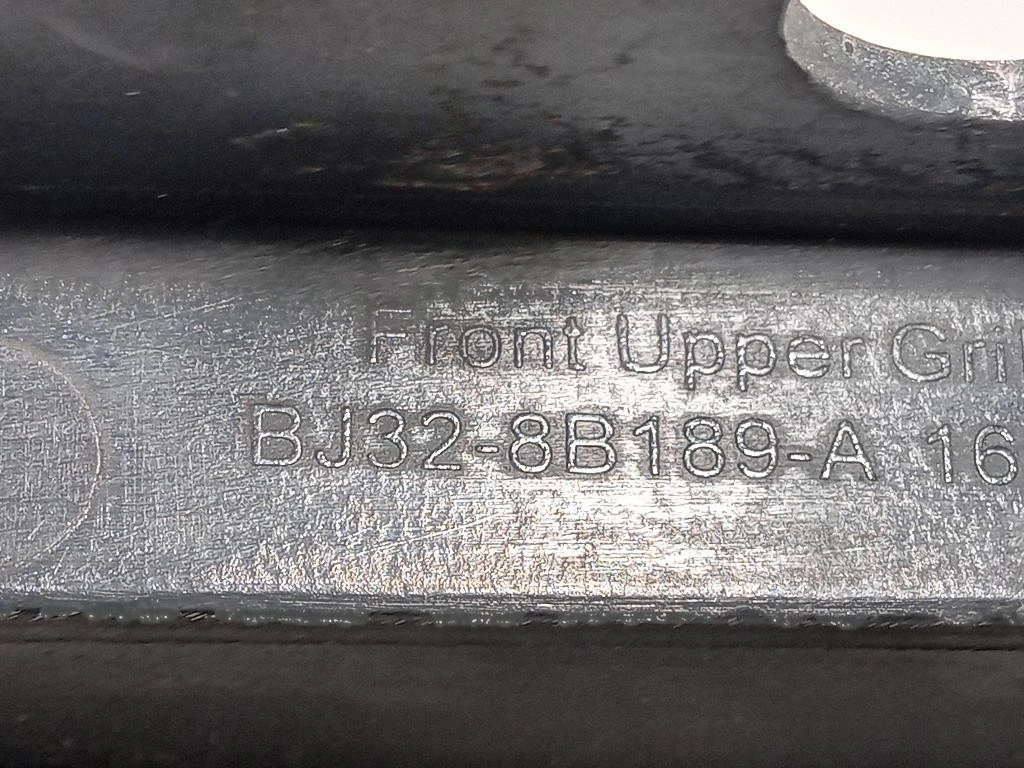 Griglia DI Ventilazione Paraurti ANT BJ32-8B189-A Land Rover Discovery V 2016