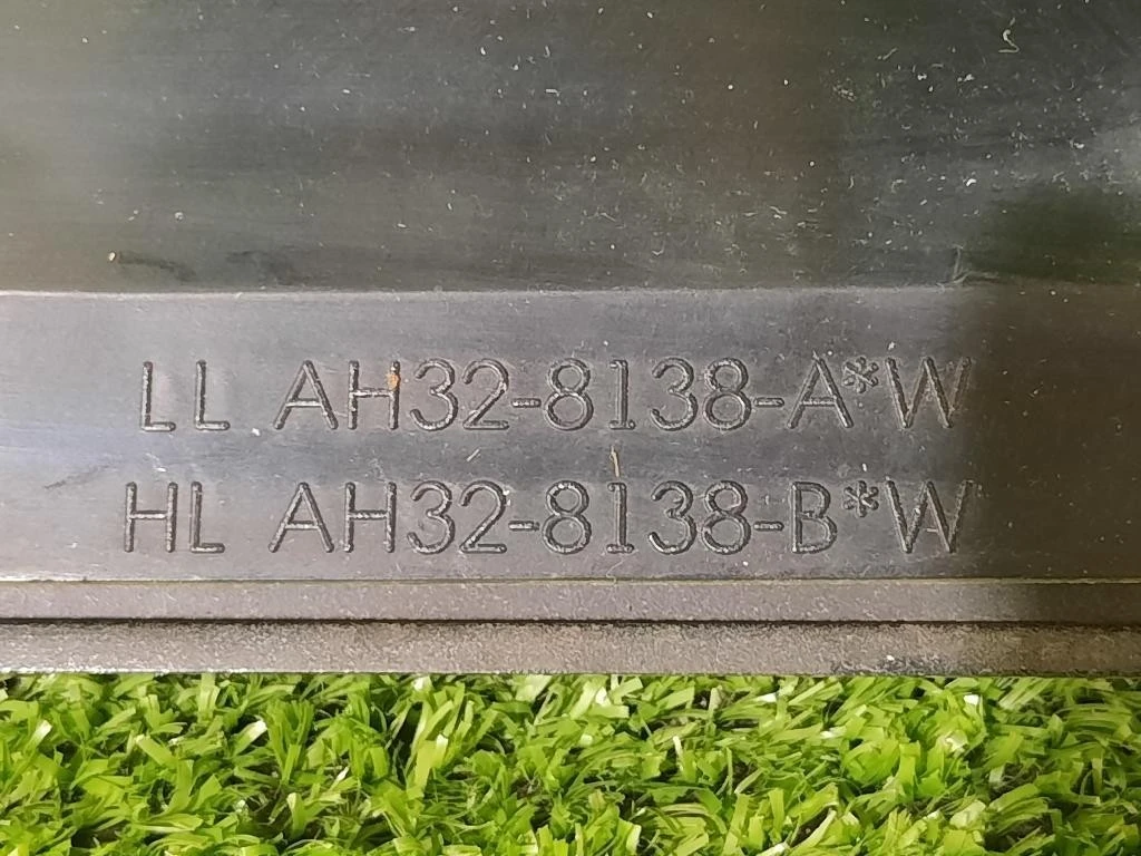 Griglia DI Ventilazione Paraurti ANT AH32-8138-AW Land Rover Range Rover Sport II 2009