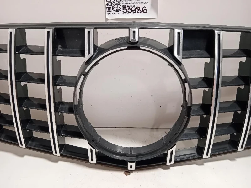 Griglia DI Ventilazione Paraurti ANT GRIGLIA DI VENTILAZIONE PARAURTI ANT Mercedes Classe C W204 2011