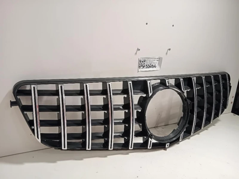 Griglia DI Ventilazione Paraurti ANT GRIGLIA DI VENTILAZIONE PARAURTI ANT Mercedes Classe C W204 2011