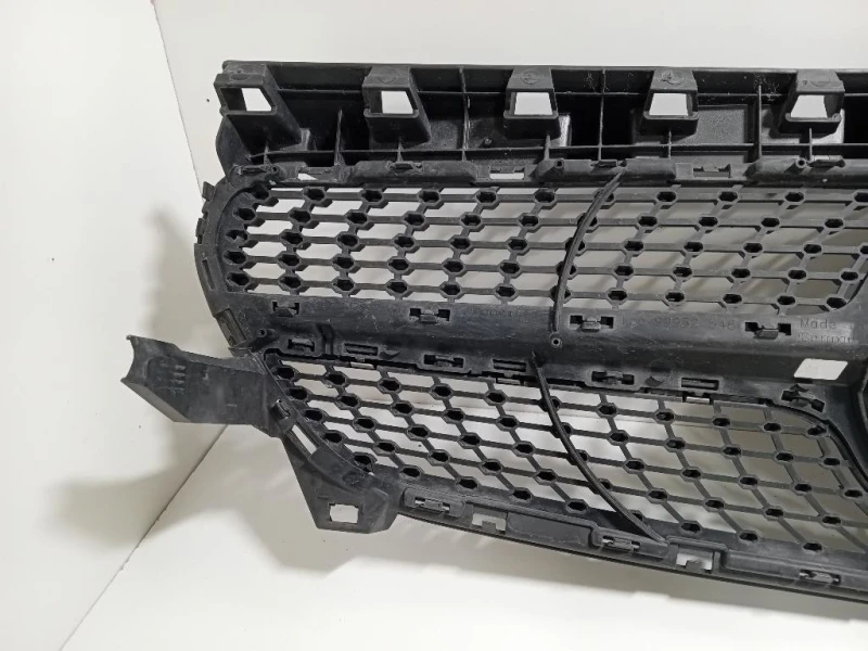 Griglia DI Ventilazione Paraurti ANT A0008880060 Mercedes Classe CLA C117 2016