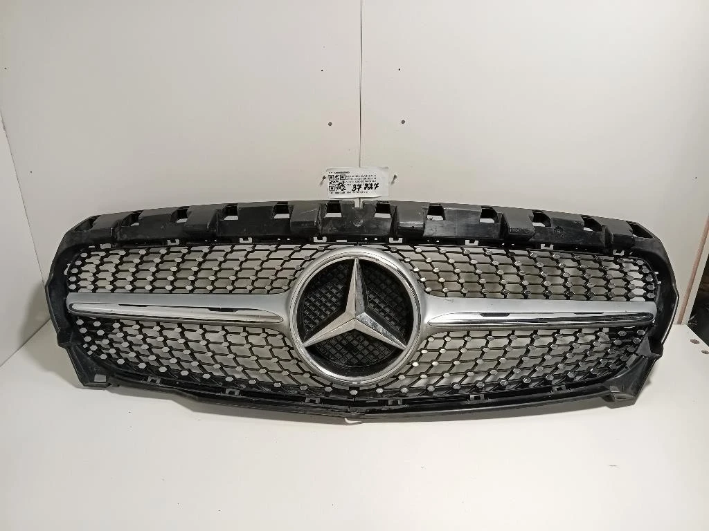 Griglia DI Ventilazione Paraurti ANT A0008880060 Mercedes Classe CLA C117 2016