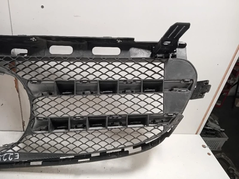 Griglia DI Ventilazione Paraurti ANT A2128850822 Mercedes Classe E W212 2013