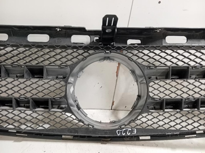 Griglia DI Ventilazione Paraurti ANT A2128850822 Mercedes Classe E W212 2013