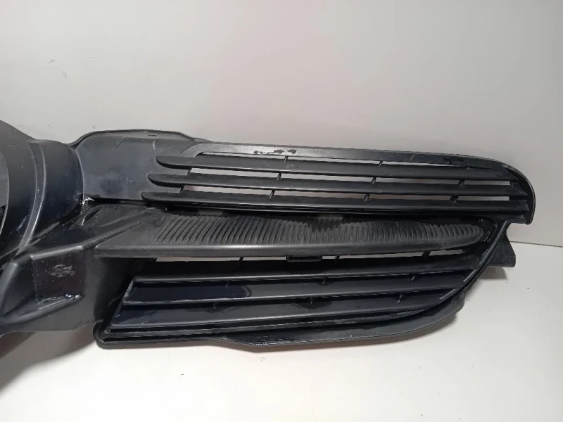 Griglia DI Ventilazione Paraurti ANT A1718850123 Mercedes Classe SLK R171 2004