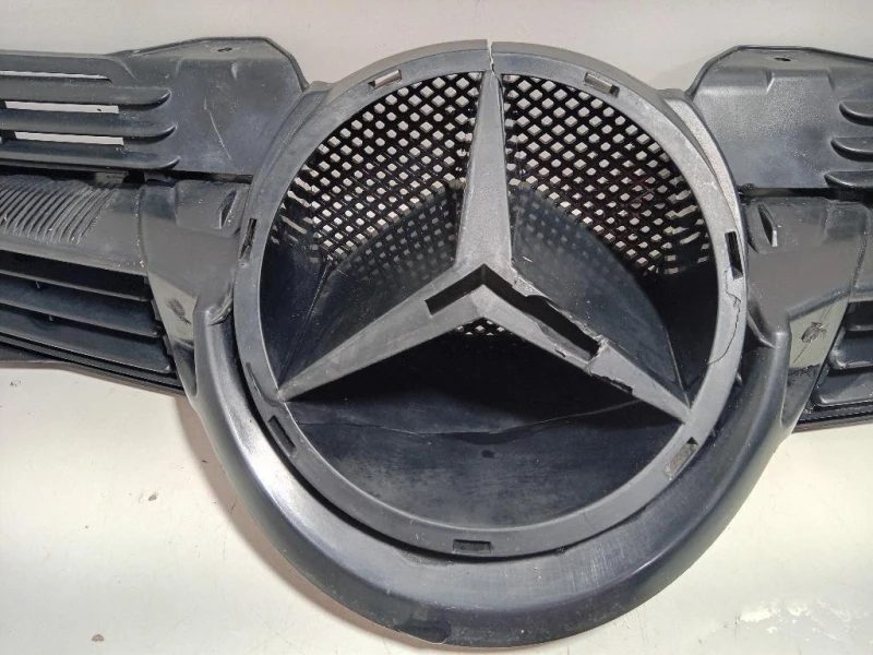 Griglia DI Ventilazione Paraurti ANT A1718850123 Mercedes Classe SLK R171 2004