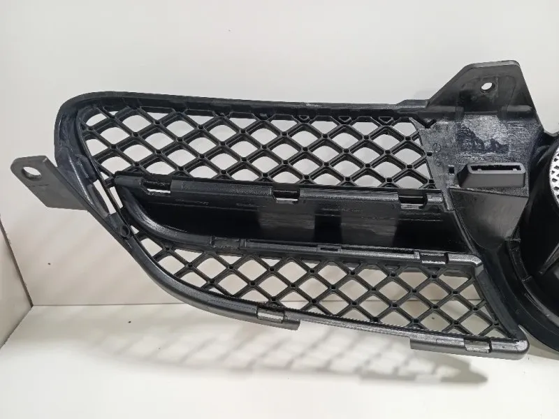 Griglia DI Ventilazione Paraurti ANT GRIGLIA DI VENTILAZIONE PARAURTI ANT Mercedes Classe SLK R171 2004