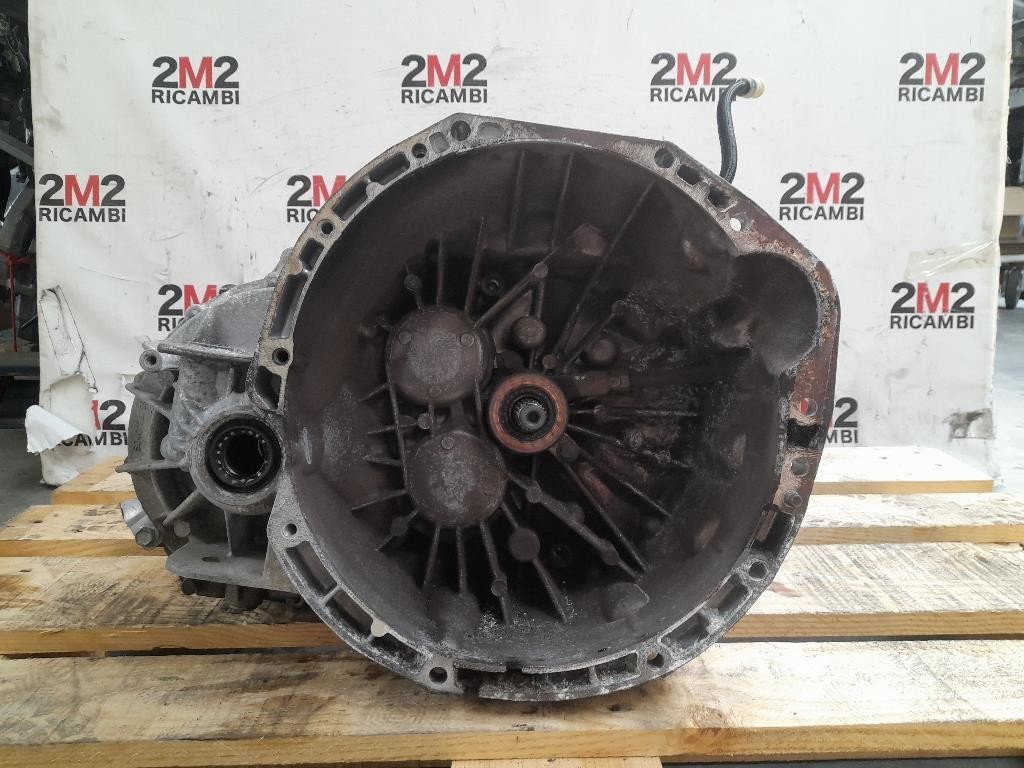 Cambio 93161928 Opel Vivaro A 2007