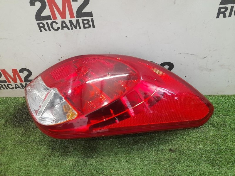 Fanale POST DX 924021J5 Hyundai I20 I 2012