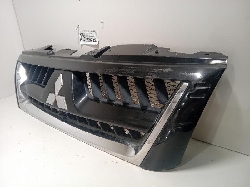 Griglia DI Ventilazione Paraurti ANT GRIGLIA DI VENTILAZIONE PARAURTI ANT Mitsubishi Pajero III 2000