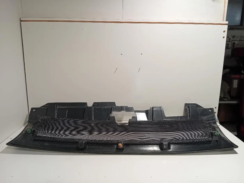 Griglia DI Ventilazione Paraurti ANT GRIGLIA DI VENTILAZIONE PARAURTI ANT Mitsubishi Pajero IV 2007