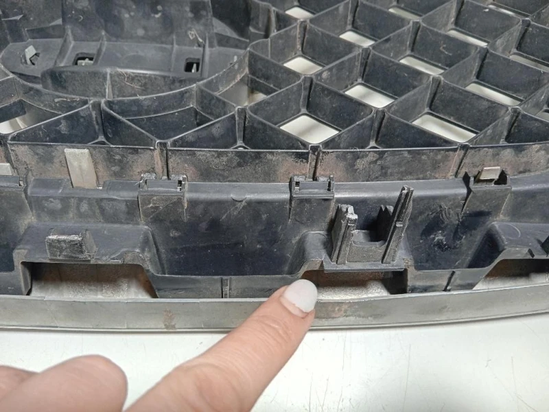 Griglia DI Ventilazione Paraurti ANT 623115X00B Nissan Navara 2005