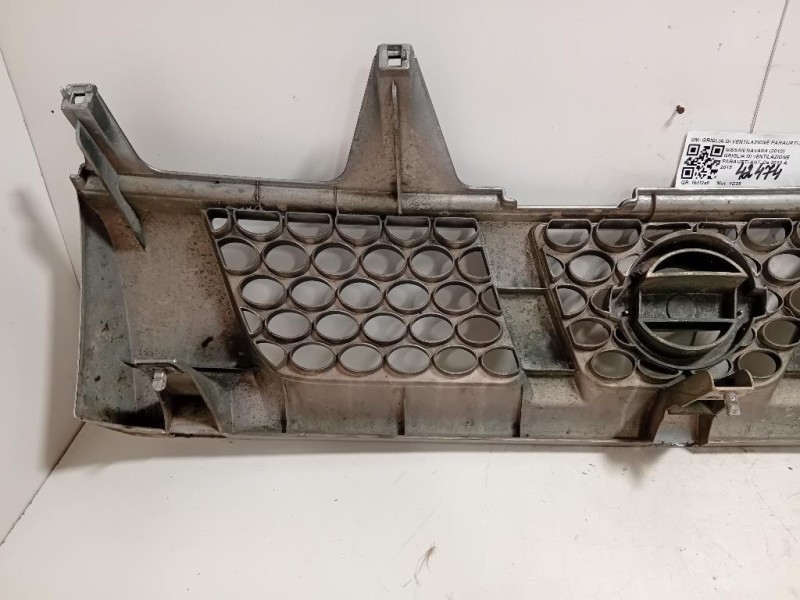 Griglia DI Ventilazione Paraurti ANT GRIGLIA DI VENTILAZIONE PARAURTI ANT Nissan Navara 2010