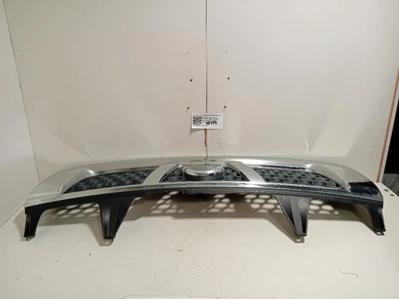 Griglia DI Ventilazione Paraurti ANT GRIGLIA DI VENTILAZIONE PARAURTI ANT Nissan Navara 2010