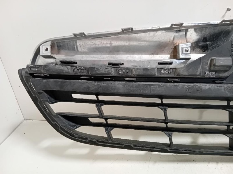 Griglia DI Ventilazione Paraurti ANT 735539600 Opel Combo D TOUR 2012