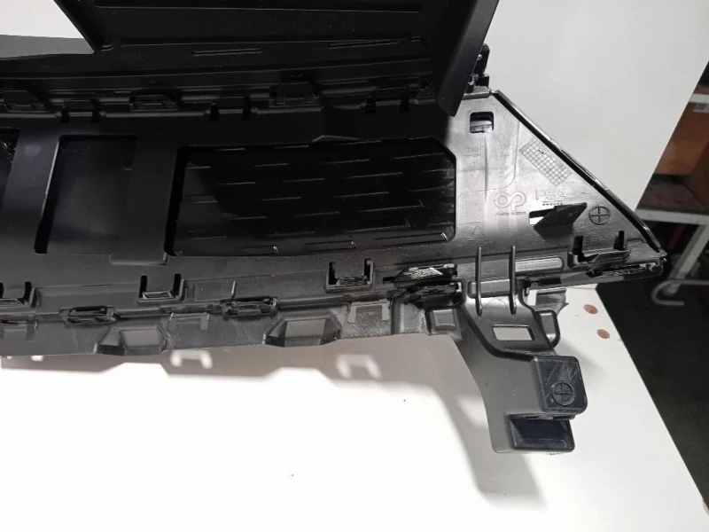 Griglia DI Ventilazione Paraurti ANT 9835215080 Opel Mokka B 2020